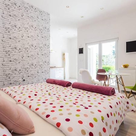 Candy Ap.-Near Center,Bus,Beach+Free Parking Place Zadar Extérieur photo