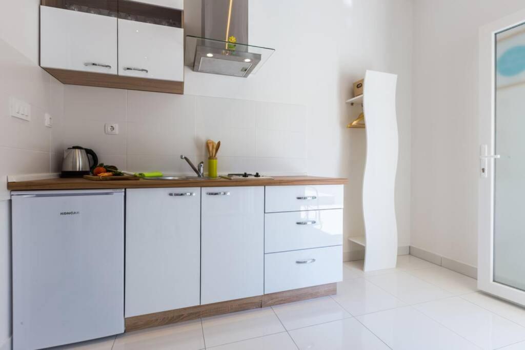 Candy Ap.-Near Center,Bus,Beach+Free Parking Place Zadar Extérieur photo