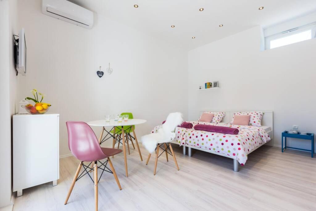Candy Ap.-Near Center,Bus,Beach+Free Parking Place Zadar Extérieur photo